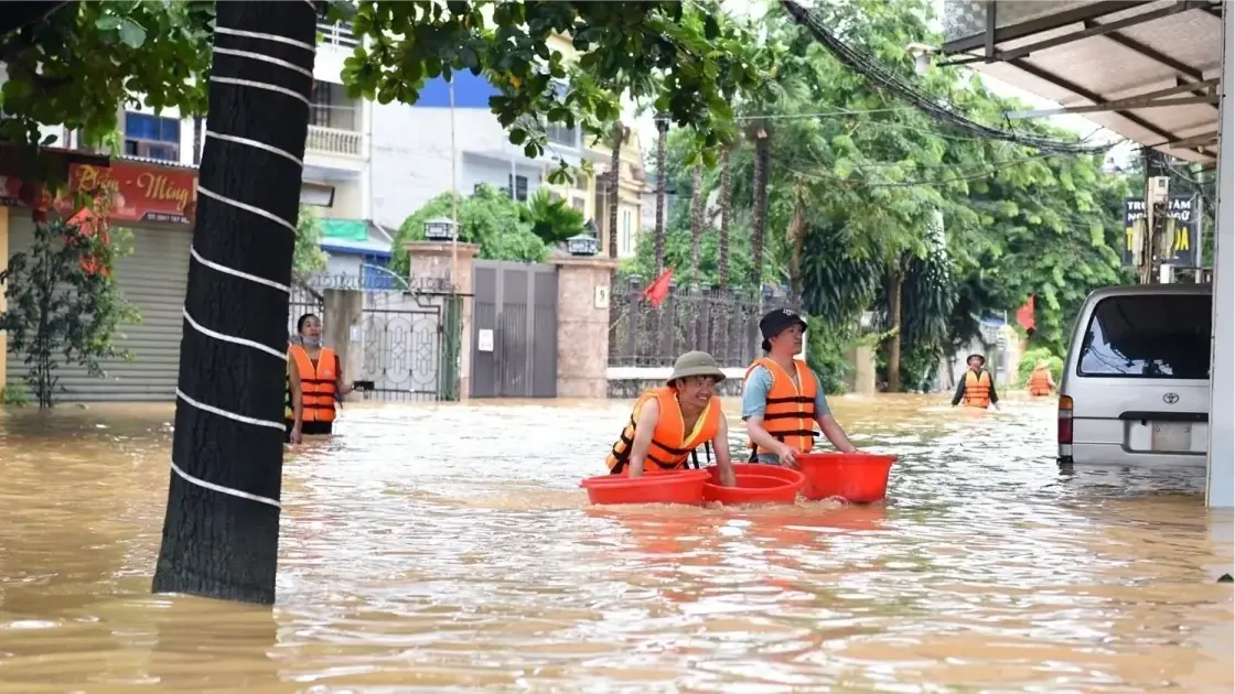 Nhân dân Hà Nội ủng hộ vùng lũ hơn 72 tỷ đồng